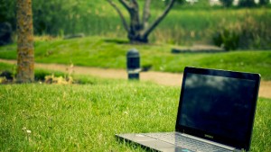 物を捨てられない私でもできた古いパソコンを活用する3つの方法